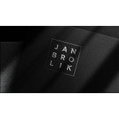 Logo v černobílé, prosím