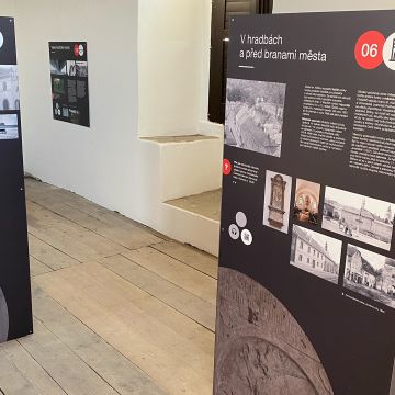 Expozice v kostelní věži sv. Mikuláše